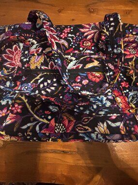 Vera Bradley Large Duffel Bag - Indiana Rose (NWOT)